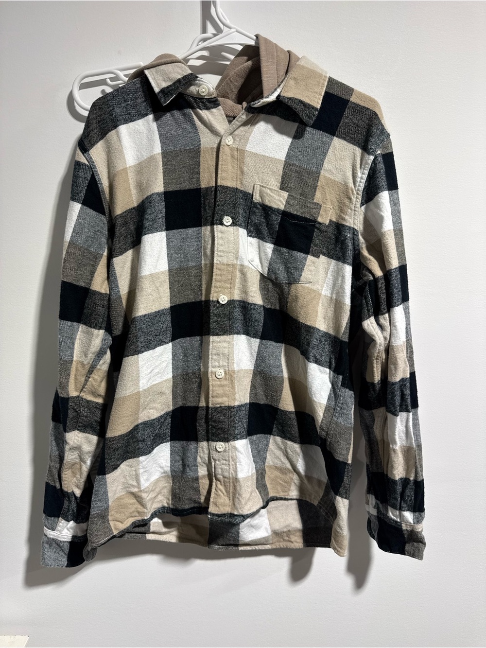 Hollister Men's Black White Tan Plaid Button-Down Shirt Size L